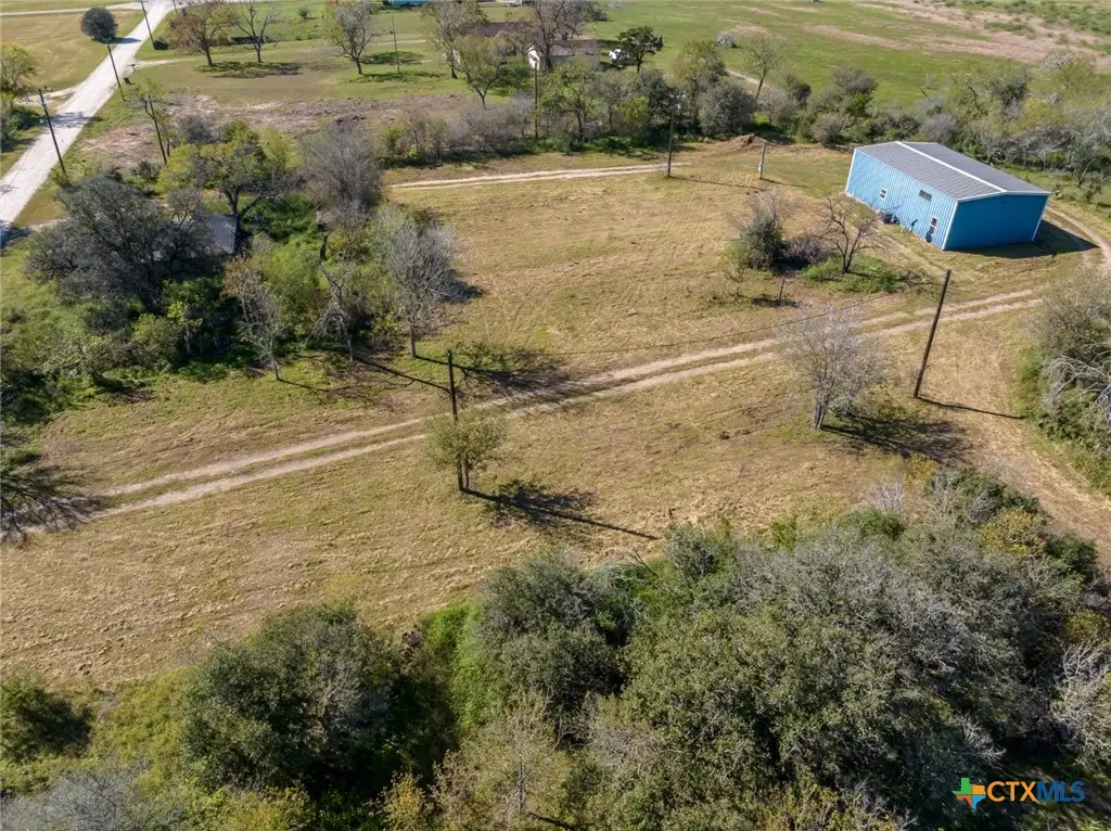 304 E 9th Street, Nordheim, TX 78141 - Image #1