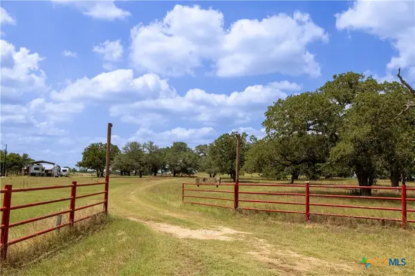2901 Mule Creek Road, Harwood, TX 78632
