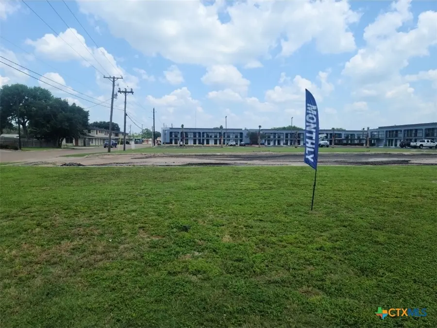 3106 Houston Highway, Victoria, TX 77901 - Image #2