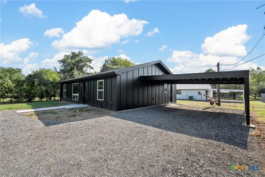 506 E Avenue R, Belton, TX 76513 - Image #2