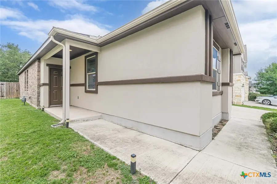 124 Mary Max Circle, San Marcos, TX 78666 - Image #2