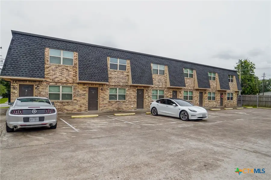 2112 E Airline Road, Victoria, TX 77901 - Image #3