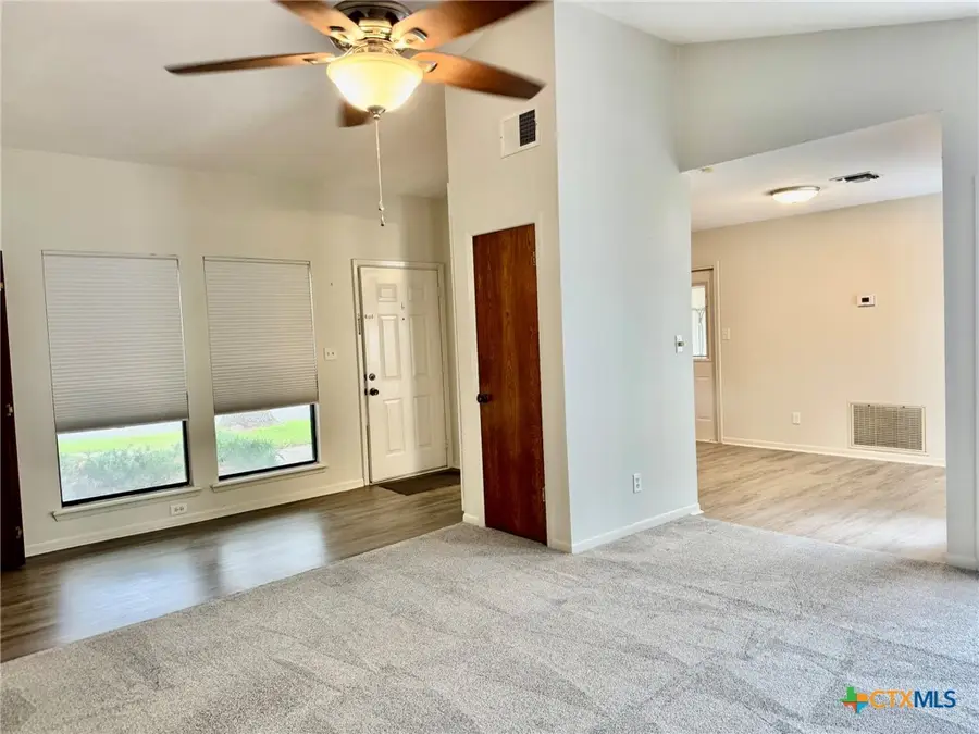 101 Waterford Drive, Victoria, TX 77901 - Image #3