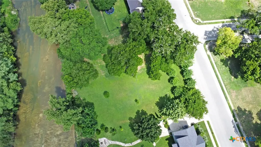 337 Fair Lane, New Braunfels, TX 78130 - Image #2