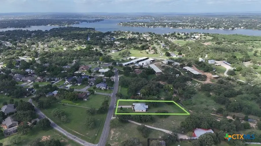 416 Highland Drive, Marble Falls, TX 78654 - Image #2