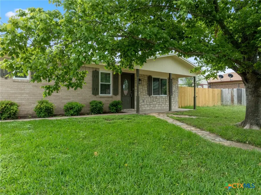 607 Nancy Ann Street, Hamilton, TX 76531 - Image #3