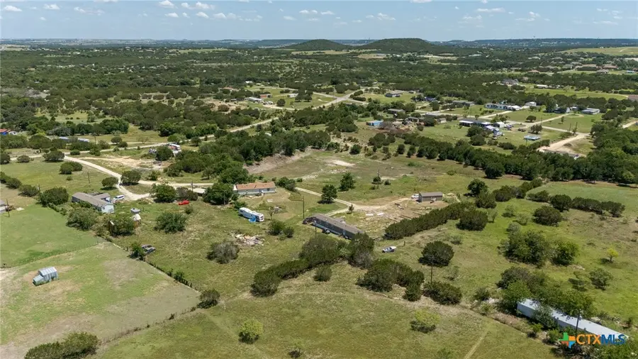1039 Twin Mountain Road, Copperas Cove, TX 76522 - Image #3