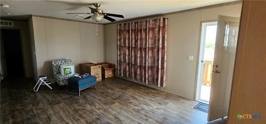 170 Private Road 3491, Gonzales, TX 78629 - Image #2