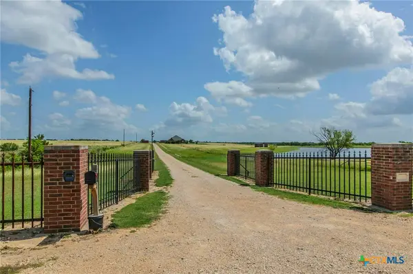 2450 W Amity Road, Salado, TX 76571
