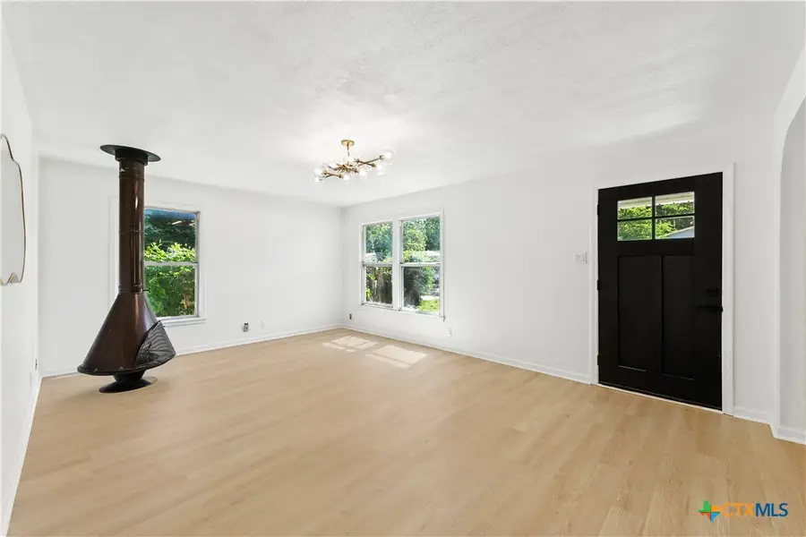 1302 S 2nd Street, Killeen, TX 76541 - Image #3