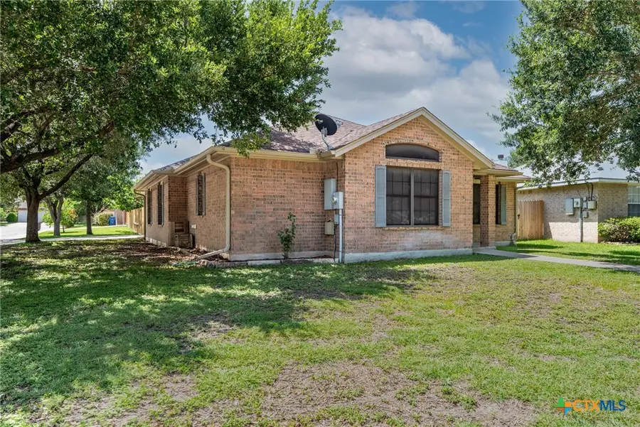 1571 Kimberly Dawn Drive, New Braunfels, TX 78130 - Image #2