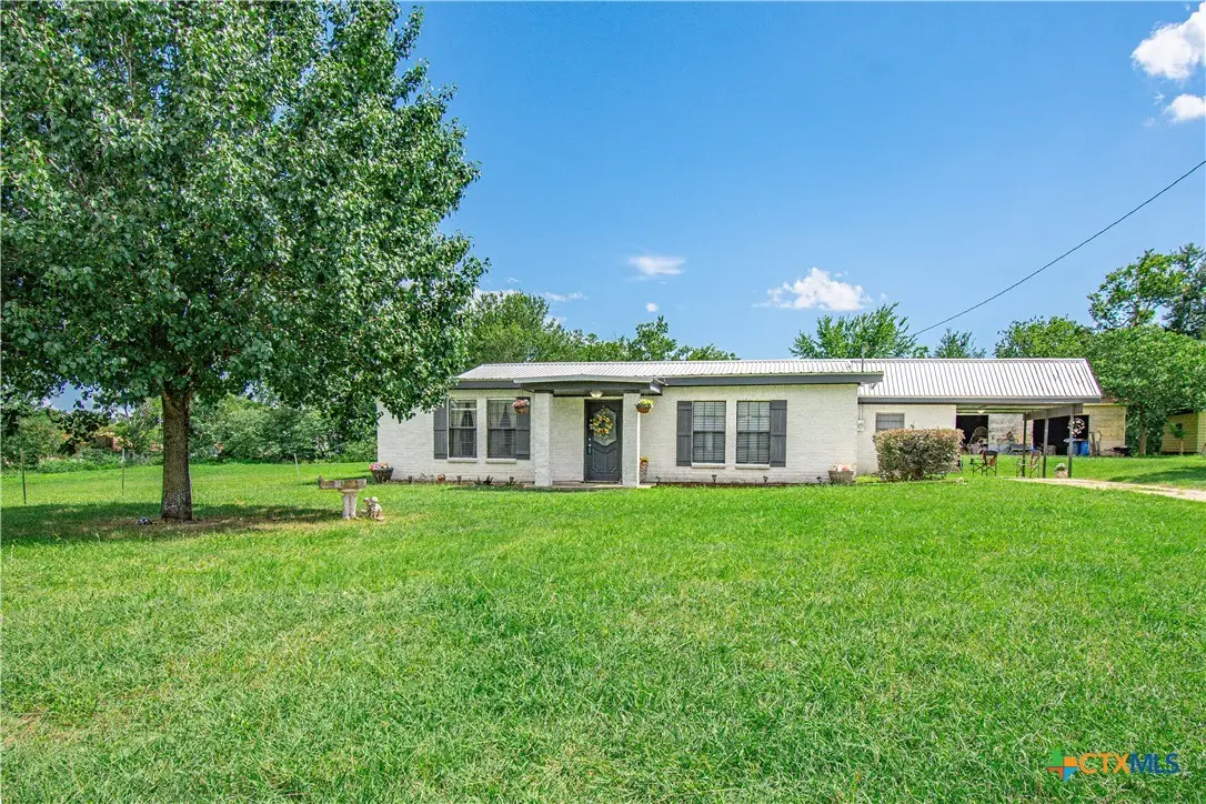 507 E 1st Street, Cameron, TX 76520 - #1