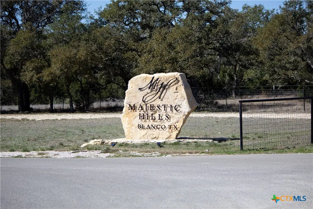 TBD W Starview Cove, Blanco, TX 78606 - Image #1
