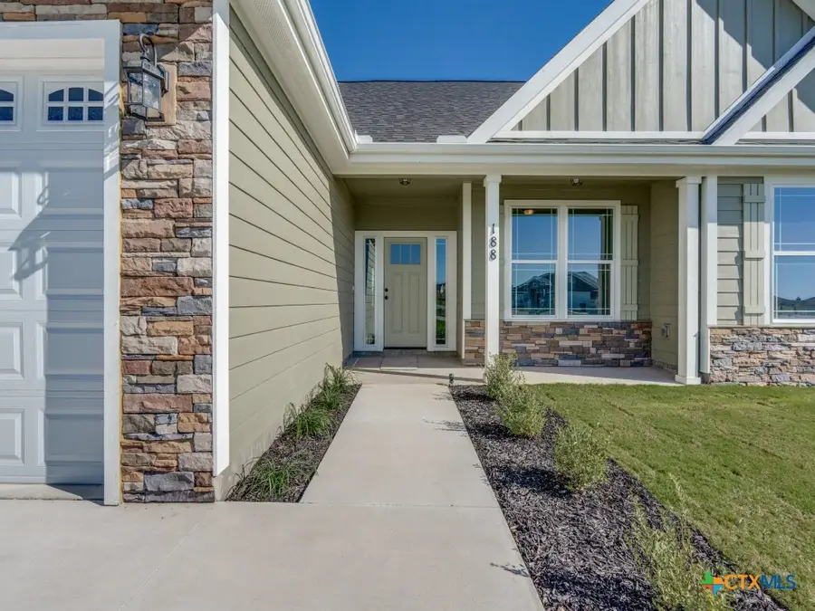 188 Turnberry Drive, La Vernia, TX 78121 - Image #3