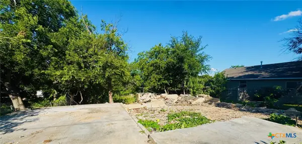 613 Park Street, Gatesville, TX 76528