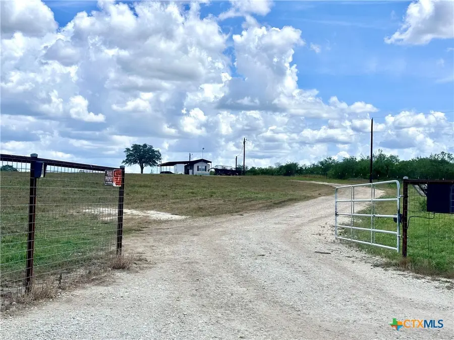 8268 Fm 1347, Stockdale, TX 78160 - Image #3