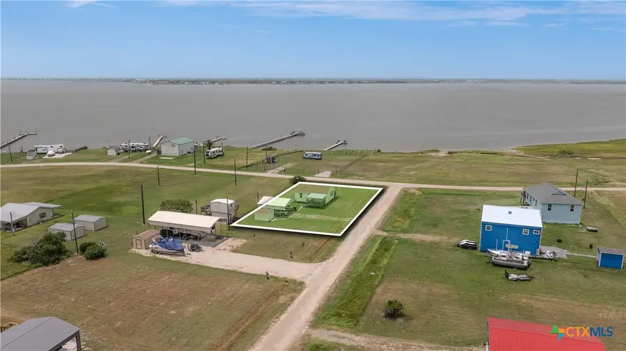 536 Sea Horse Drive, Palacios, TX 77465 - Image #3