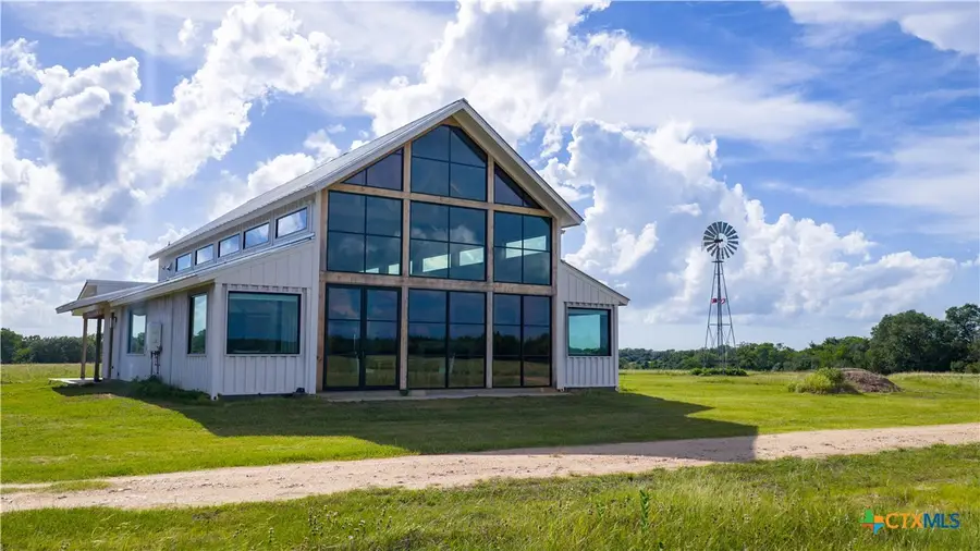 2094 Zimmerscheidt, Columbus, TX 78950 - Image #2