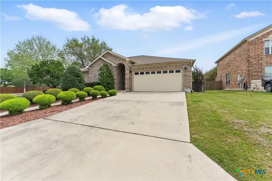 1711 Kelly Court, New Braunfels, TX 78130 - Image #2