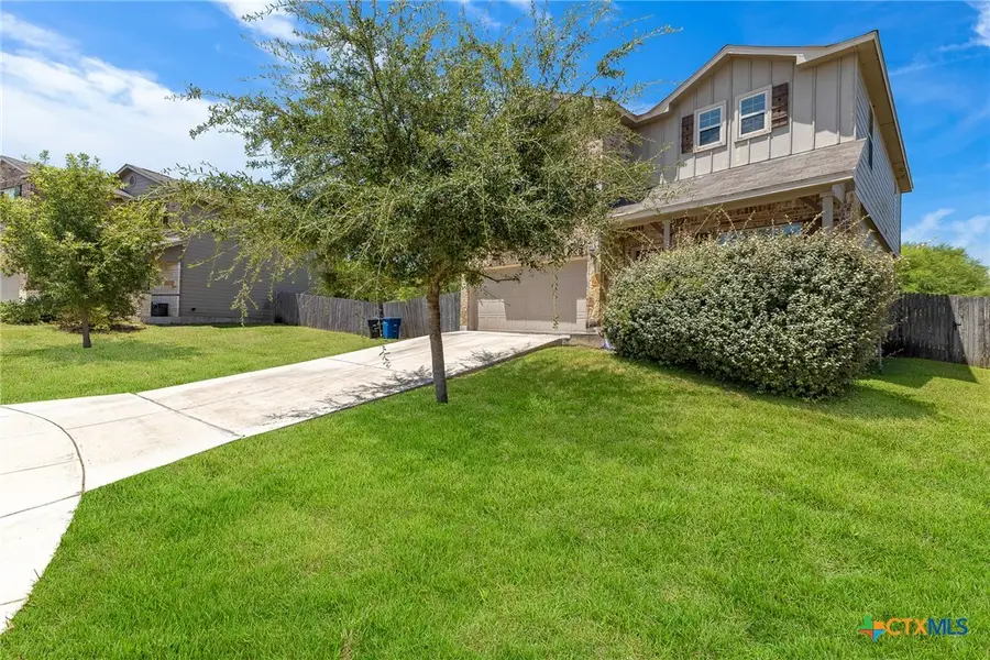 609 Community Drive, New Braunfels, TX 78132 - Image #3