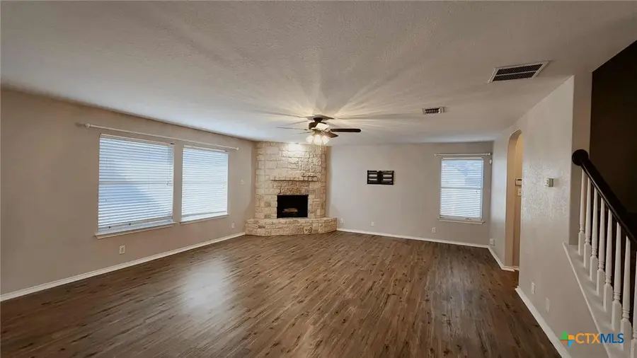 2410 Fayette Drive, New Braunfels, TX 78130 - Image #2