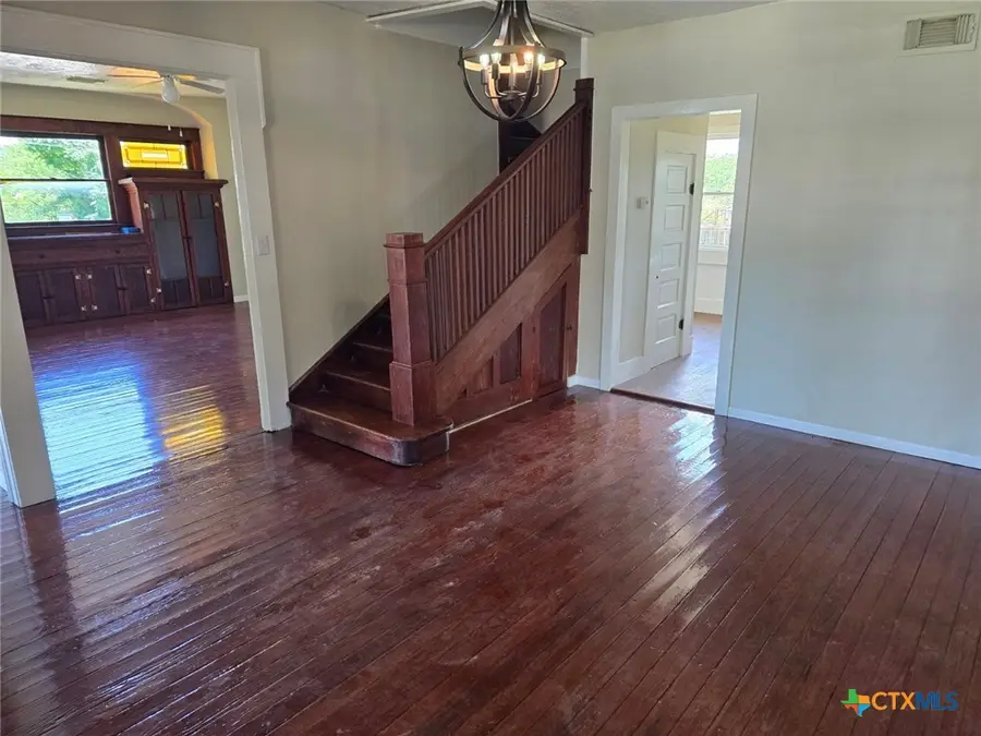 144 W Wallace Street, Gonzales, TX 78629 - Image #3
