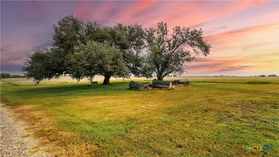 81 Private Road 3095, Shiner, TX 77984 - Image #2