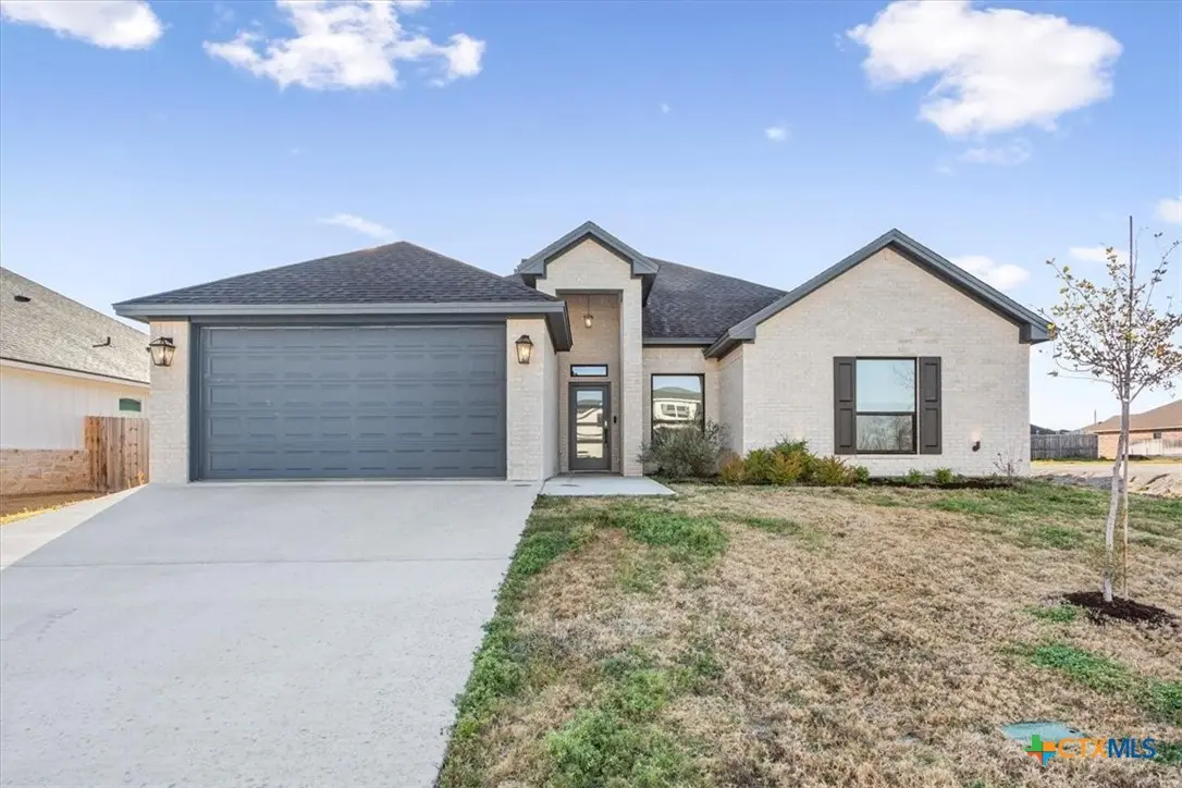 5404 Black Horse Court, Waco, TX 76708 - Image #1