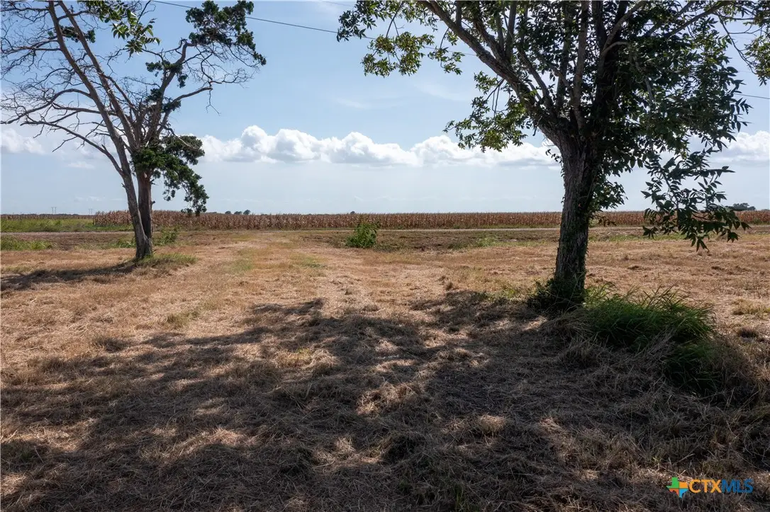 6161 County Road 324, Edna, TX 77957 - Image #1