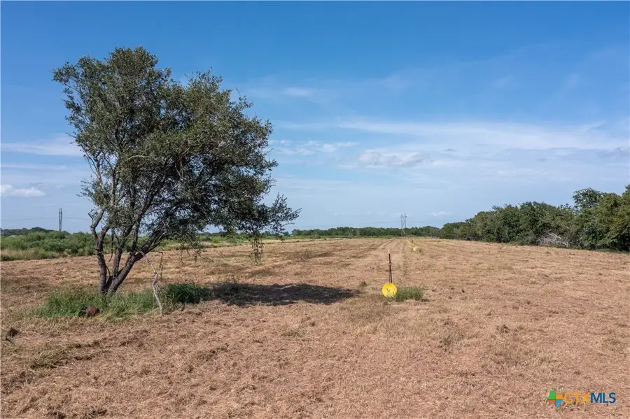 6161 County Road 324, Edna, TX 77957 - Image #2