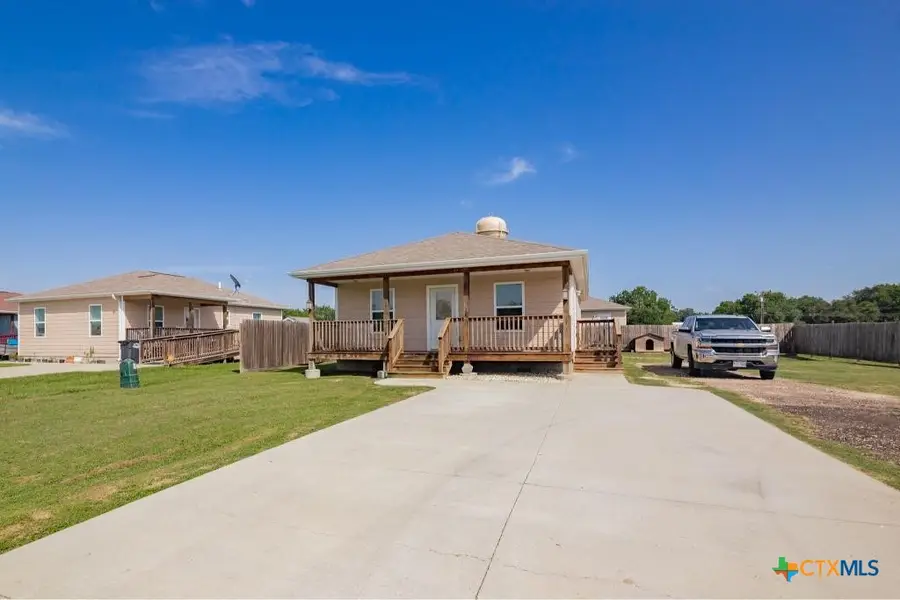 14 Esperanza Drive, Bloomington, TX 77951 - Image #2