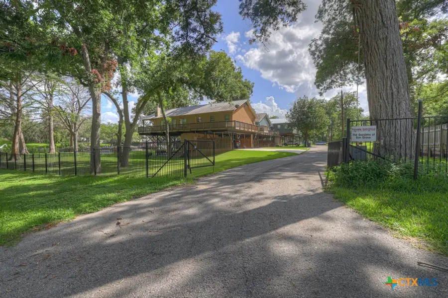 1155 Ethel, Seguin, TX 78155 - #2