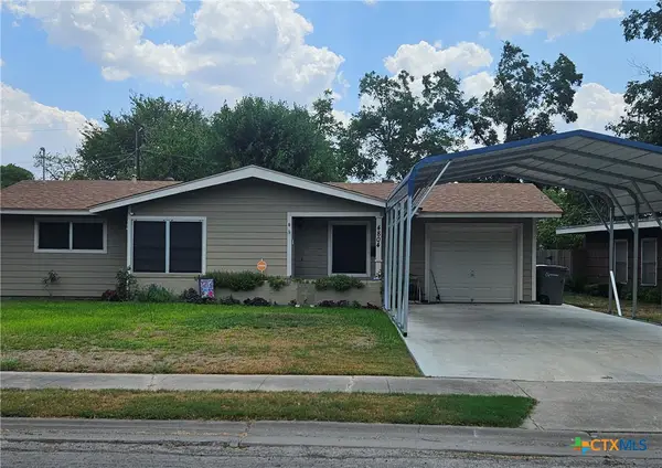 4804 Dahlia Lane, Victoria, TX 77904