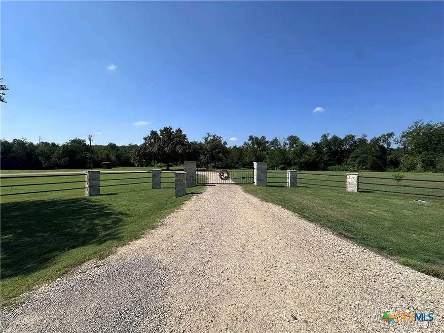 7351 Hackberry Road, Holland, TX 76534 - Image #2