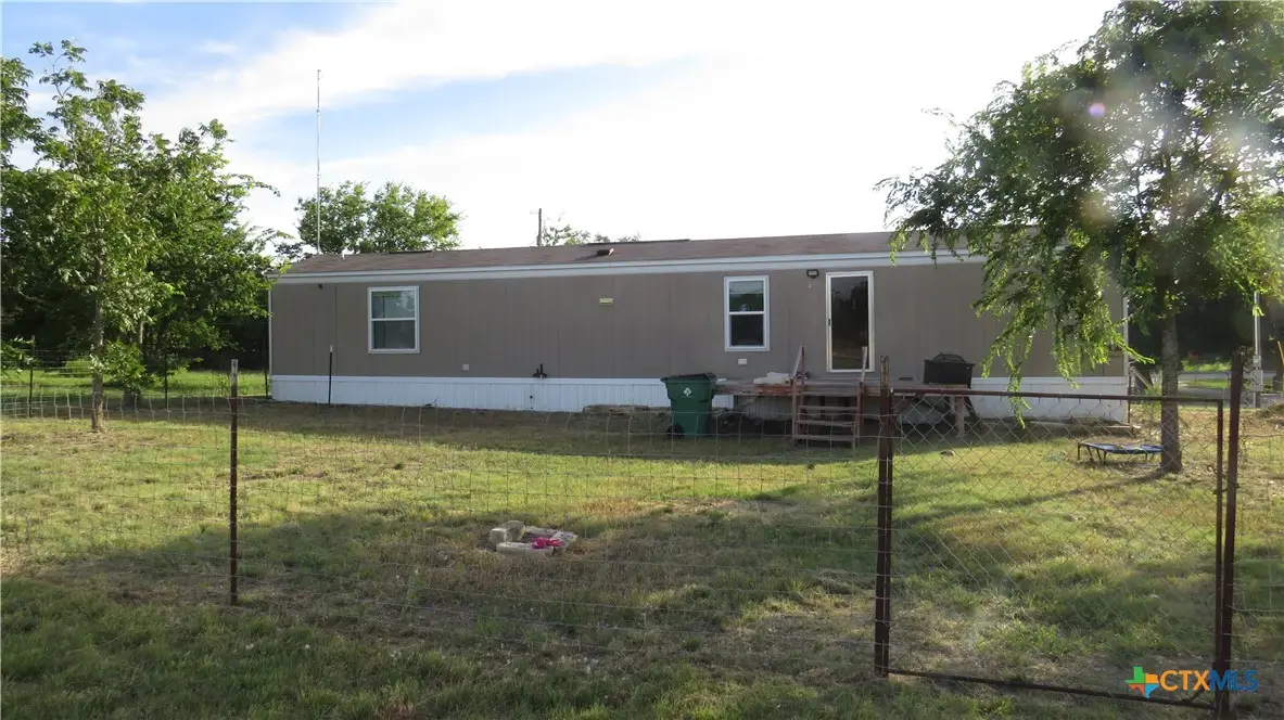 400 W Railway Street, Lometa, TX 76853 - Image #1