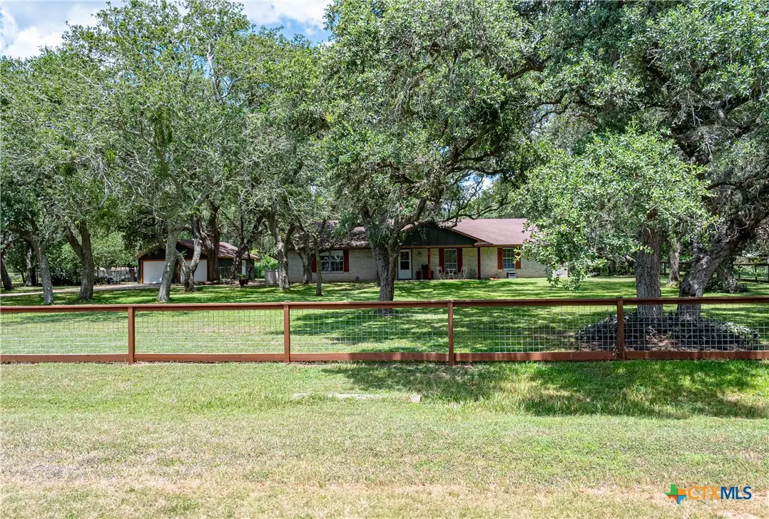 188 Cavalry Road, Victoria, TX 77905 - Image #1