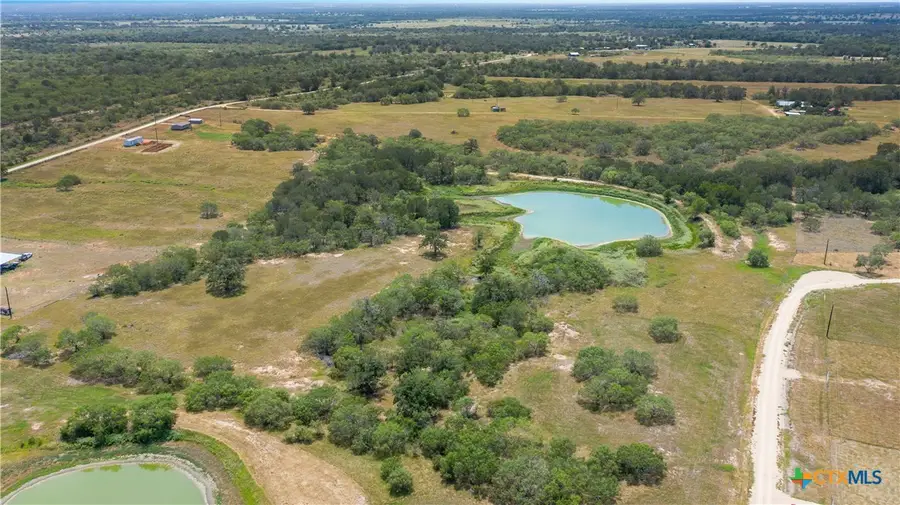 736 County Road 421, Waelder, TX 78959 - Image #2