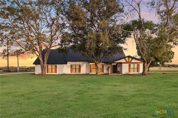 1591 Leissner School Road, Seguin, TX 78155