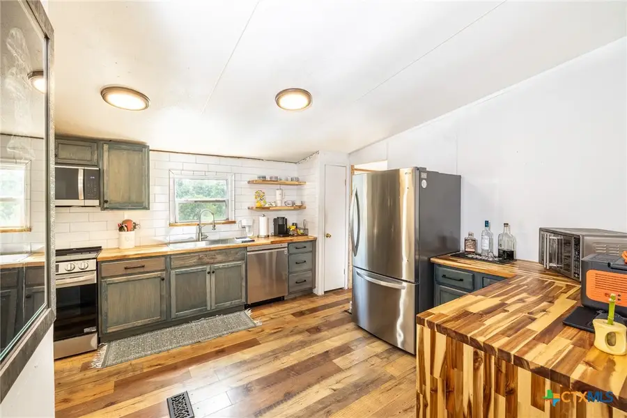 4771 County Road 228, Gonzales, TX 78629 - Image #3