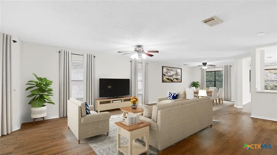 8523 Park Olympia, Universal City, TX 78148 - Image #3