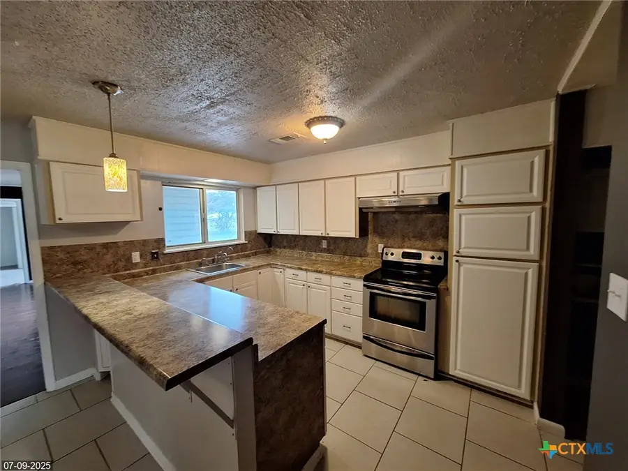 1105 Robindale Drive, Killeen, TX 76549 - Image #2