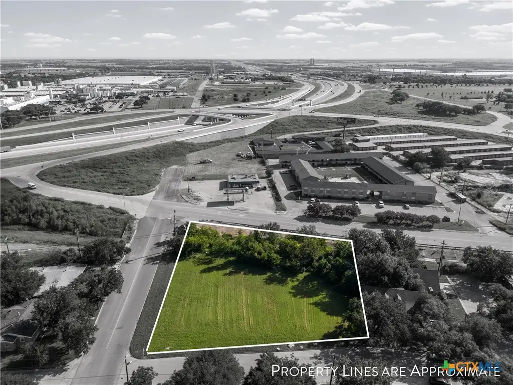 708 W Zenith Avenue, Temple, TX 76501 - Image #1