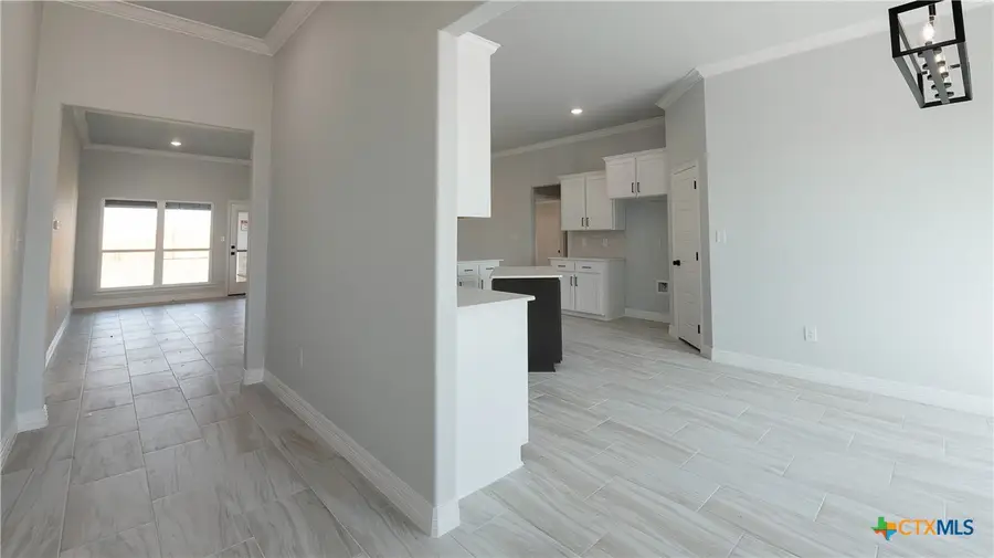 1321 Red Rock Road, Hewitt, TX 76643 - Image #3