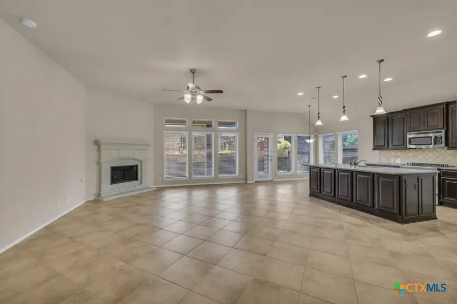 556 Oak Cascade, New Braunfels, TX 78132 - Image #3