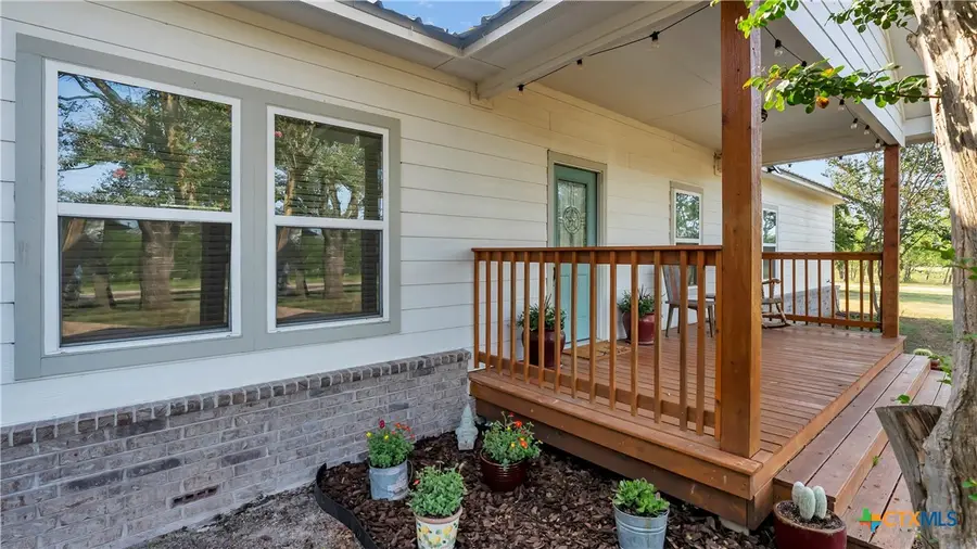 10927 County Road 272, Bertram, TX 78605 - Image #3