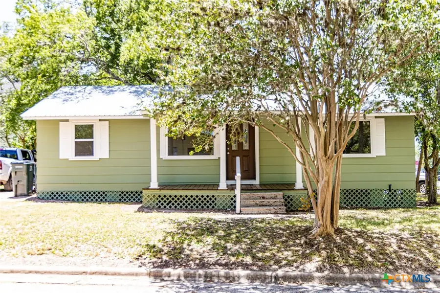 200 Bowie Street, Hallettsville, TX 77964 - Image #2