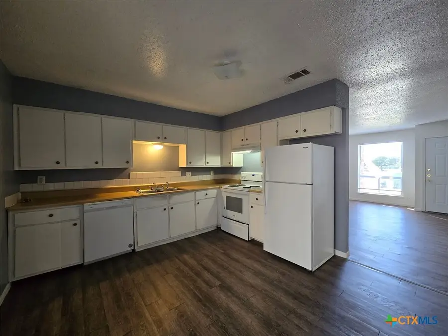 1305 Indian Trail, Harker Heights, TX 76548 - Image #3