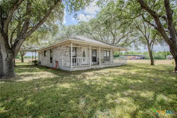 13644 Us 87 N, Victoria, TX 77904