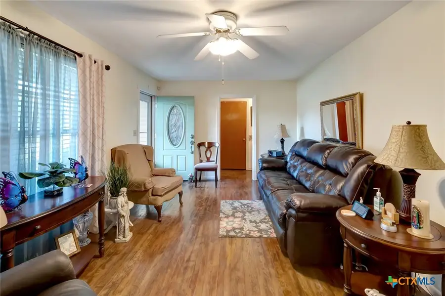 3403 E Rio Grande Street, Victoria, TX 77901 - Image #3