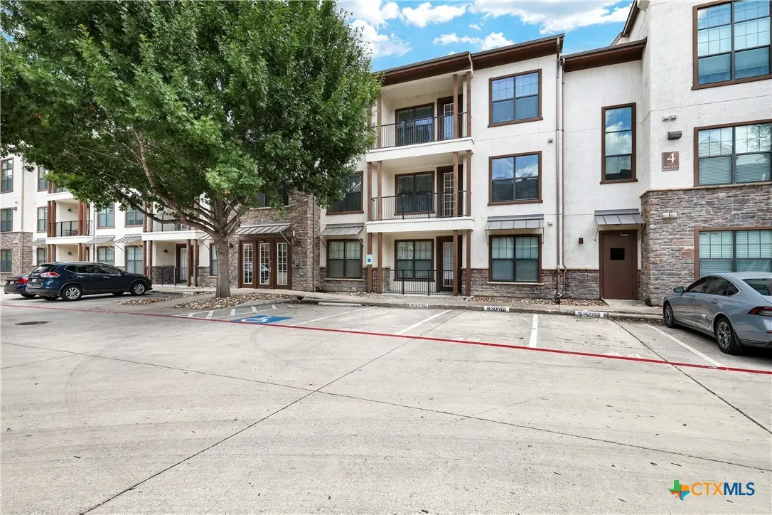7342 Oak Manor Drive #4107, San Antonio, TX 78229 - Image #1